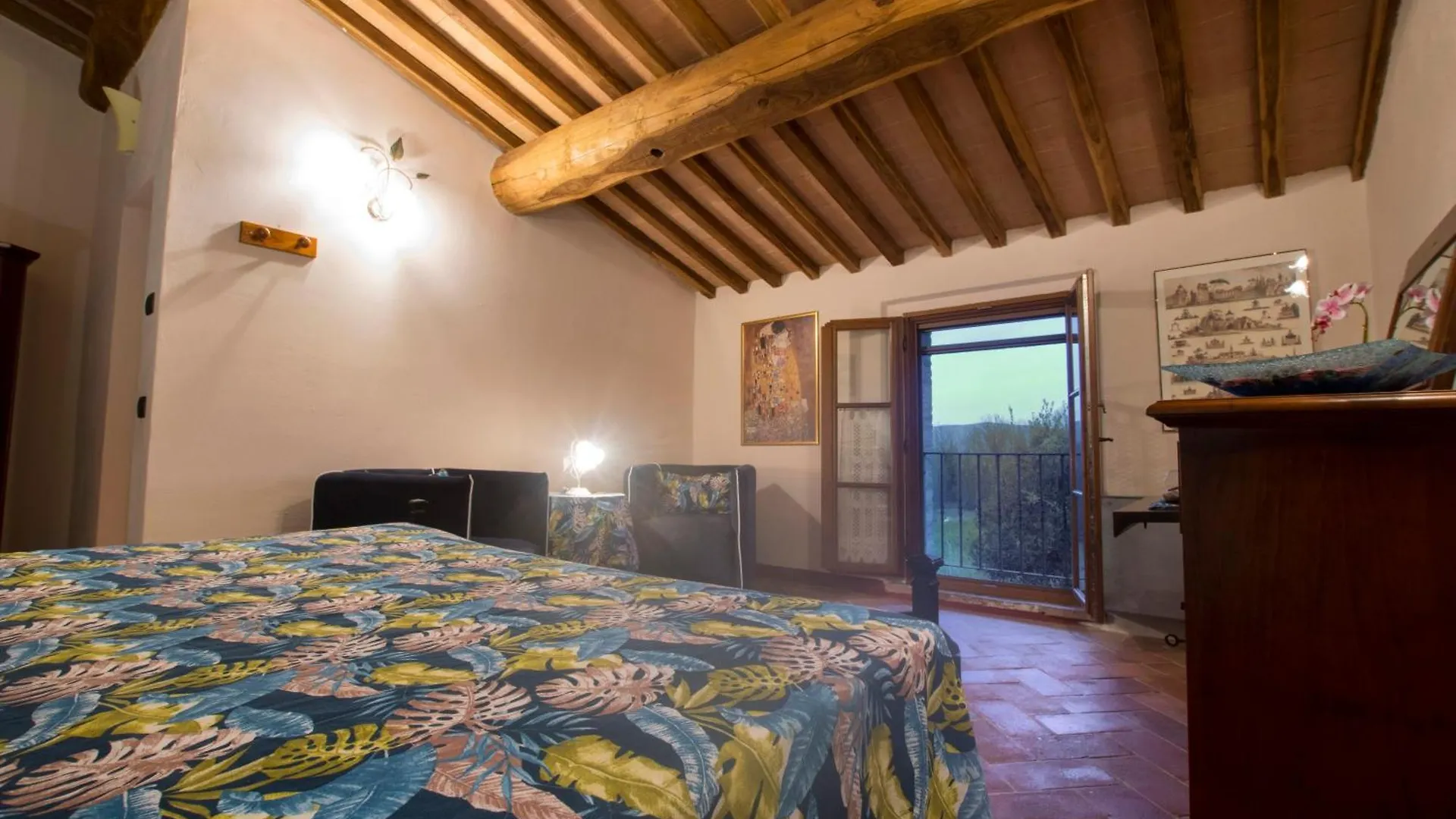 Podere Cerciano Radicondoli Casa di campagna
